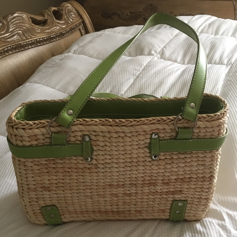 Straw purse 👜